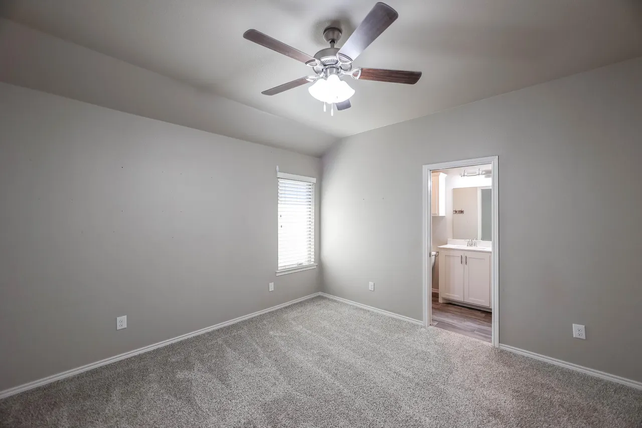 Photo 17 — 3921 127th Street, Lubbock, TX 79423