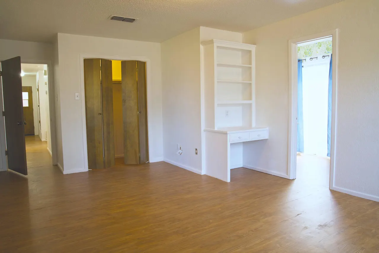 Photo 8 — 5602 73rd Street, Lubbock, TX 79424