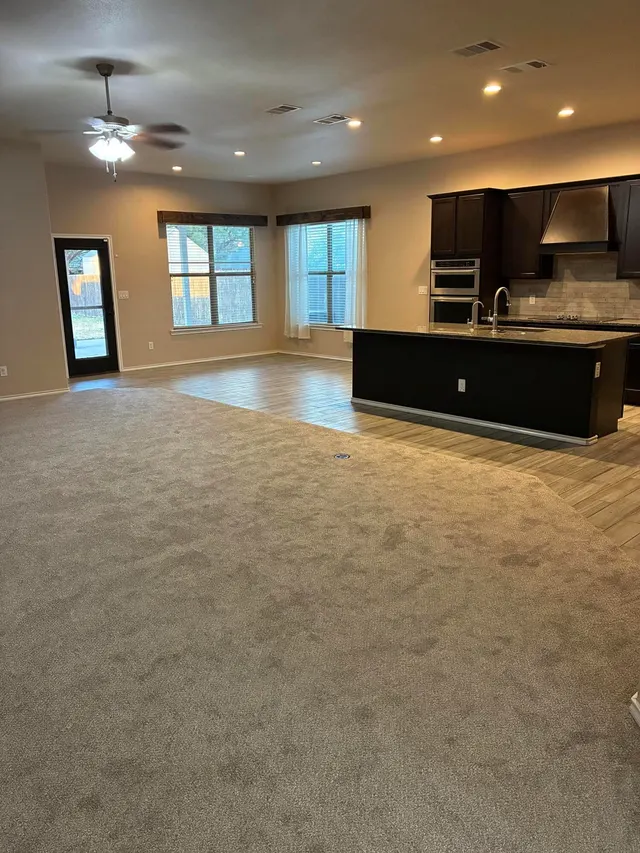 Photo 6 — 7114 90th Street, Lubbock, TX 79424