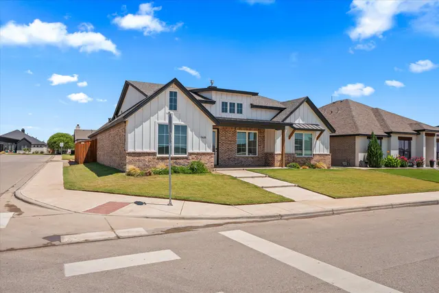 Photo 5 — 7626 55th Street, Lubbock, TX 79407
