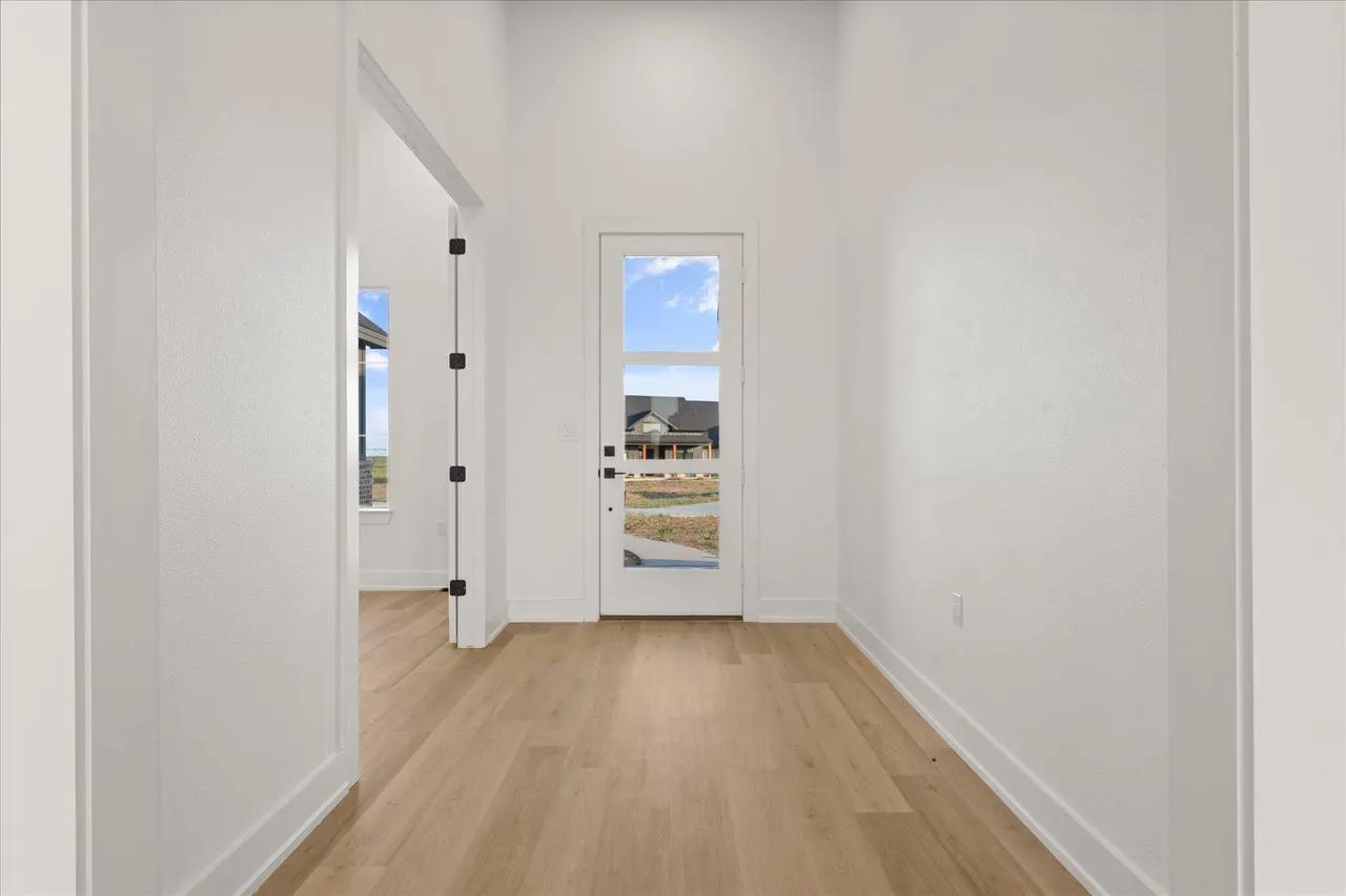 Photo 6 — 1154 E Hayes Street, New Home, TX 79383