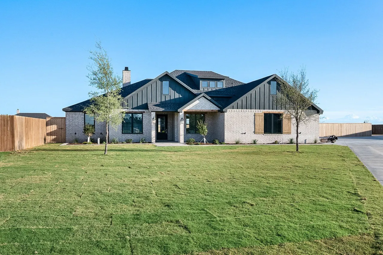 Photo 4 — 1041 Kitty Lane, New Home, TX 79383