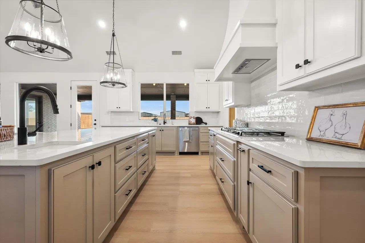 Photo 16 — 1041 Kitty Lane, New Home, TX 79383