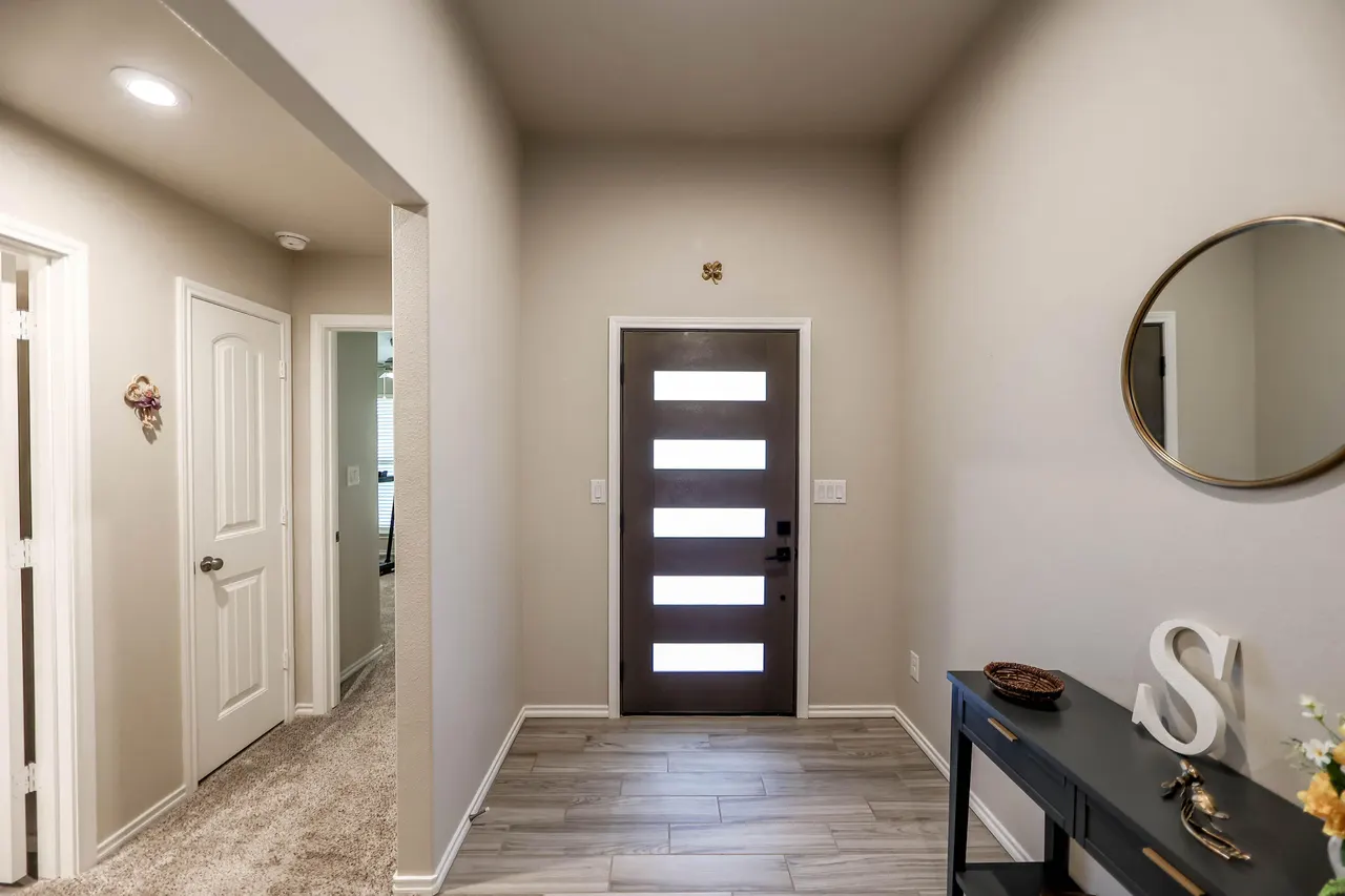 Photo 4 — 13314 Avenue V, Lubbock, TX 79423