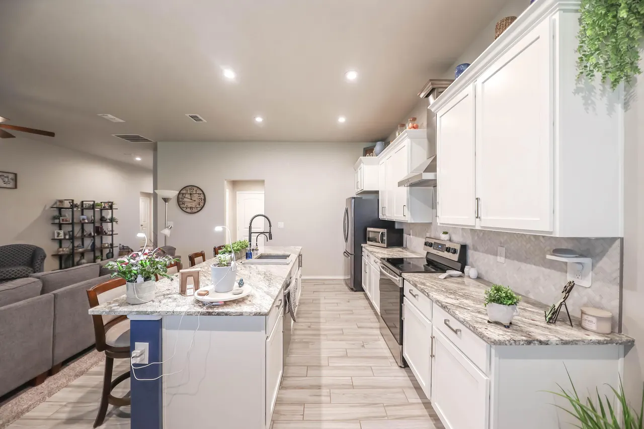 Photo 10 — 13314 Avenue V, Lubbock, TX 79423