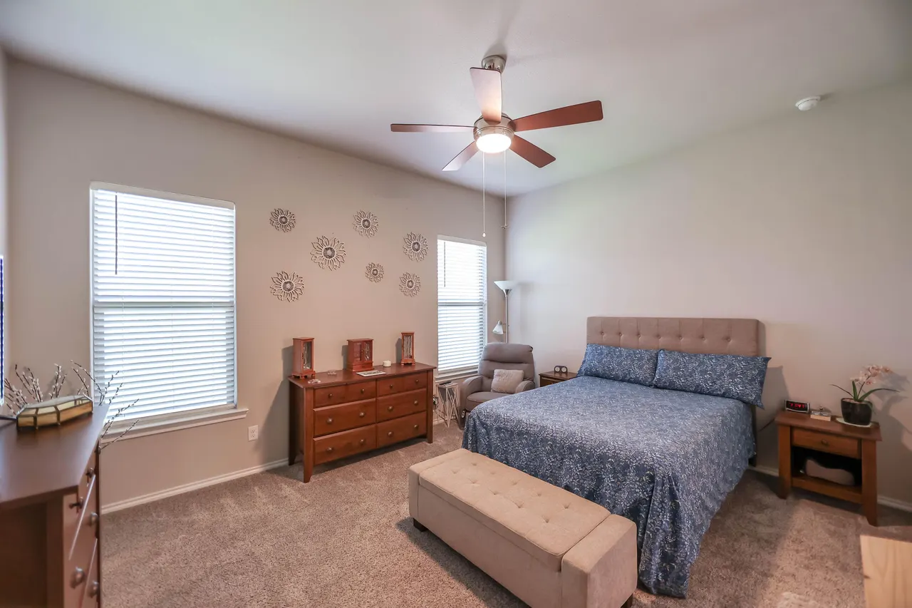 Photo 13 — 13314 Avenue V, Lubbock, TX 79423