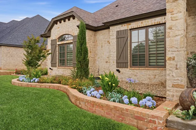 Photo 5 — 3904 113th Street, Lubbock, TX 79423