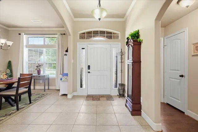 Photo 5 — 7301 Kewanee Avenue, Lubbock, TX 79424