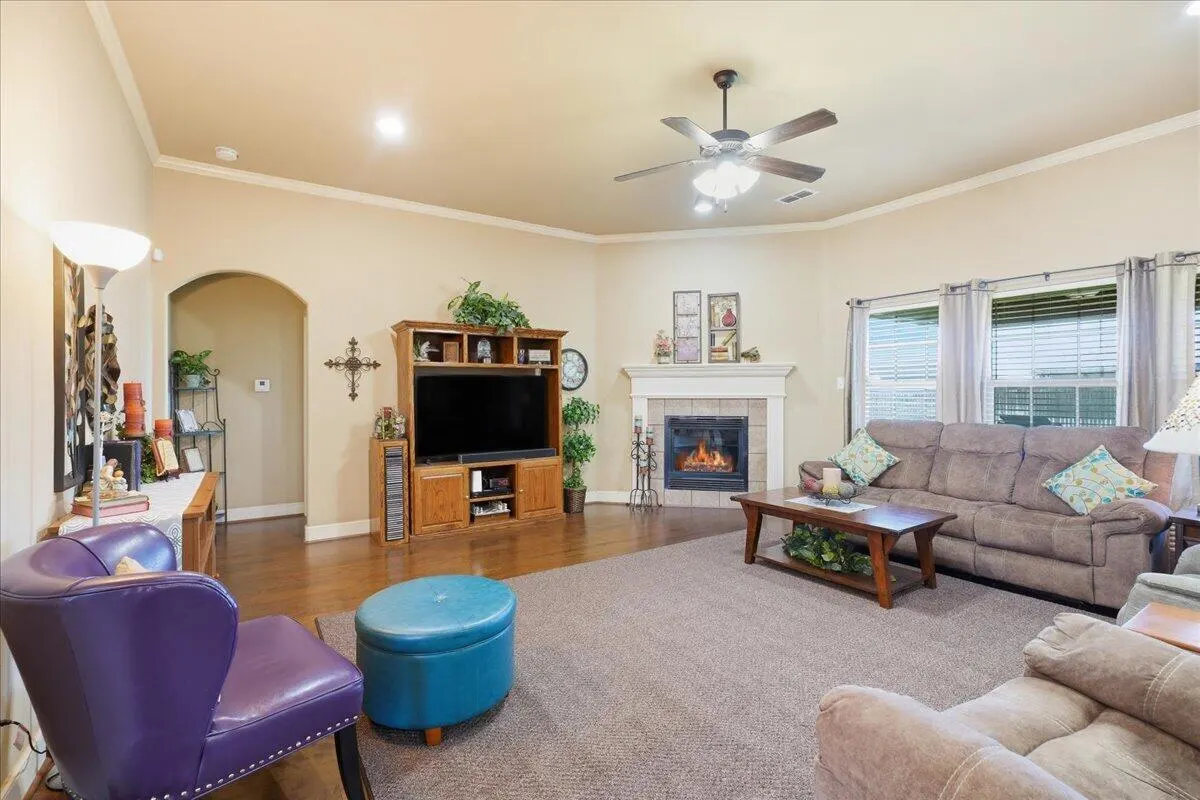 Photo 6 — 7301 Kewanee Avenue, Lubbock, TX 79424