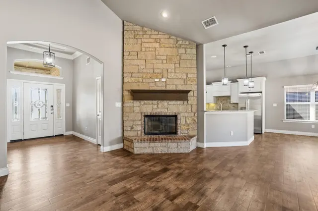 Photo 7 — 1516 Westminster Avenue, Wolfforth, TX 79382