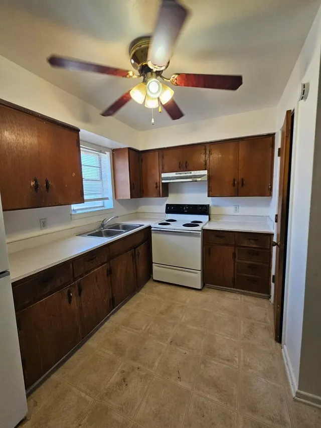 Photo 4 — 2619 19th Street APT 20, Lubbock, TX 79410