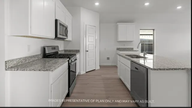 Photo 5 — 223 18th Street, Wolfforth, TX 79382