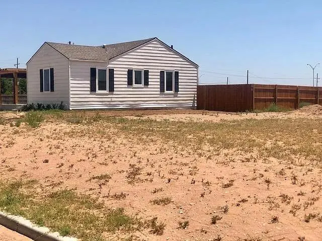 Photo 5 — 1507 Wabash Street, Lubbock, TX 79403