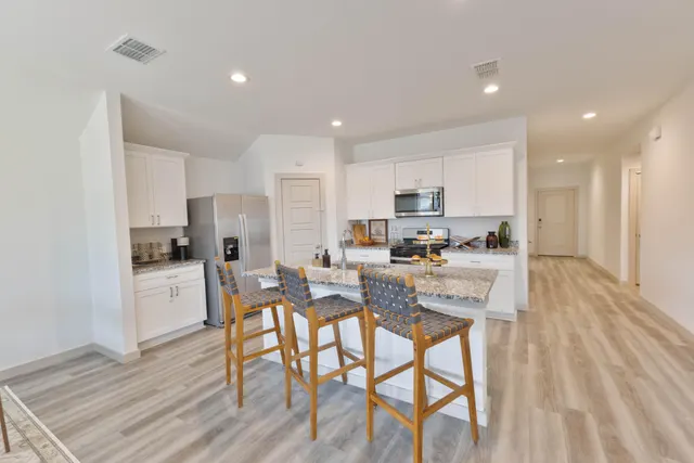 Photo 4 — 7729 92nd Street, Lubbock, TX 79424