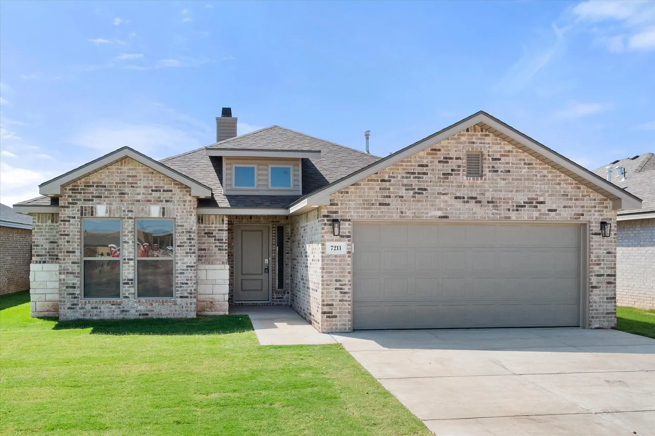 Photo 3 — 7211 14th Street, Lubbock, TX 79416