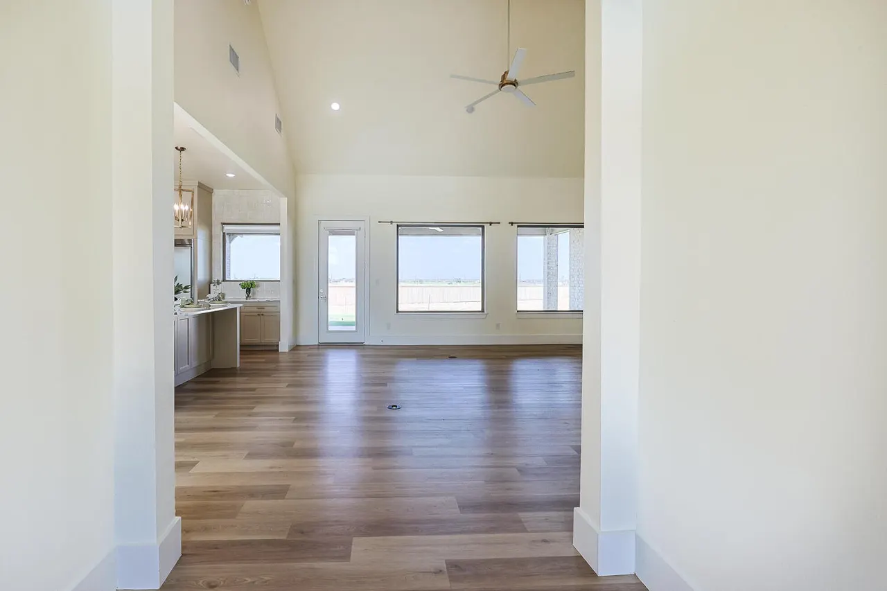 Photo 12 — 15001 Canton Avenue, Lubbock, TX 79423