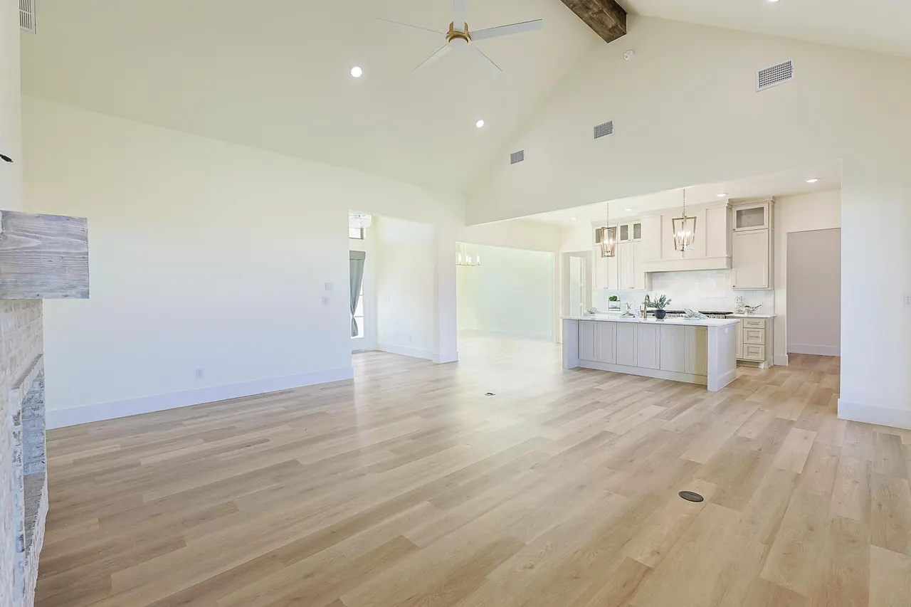 Photo 17 — 15001 Canton Avenue, Lubbock, TX 79423