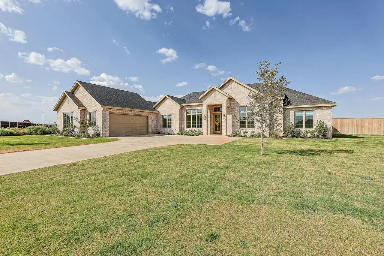 Photo 97 — 15001 Canton Avenue, Lubbock, TX 79423