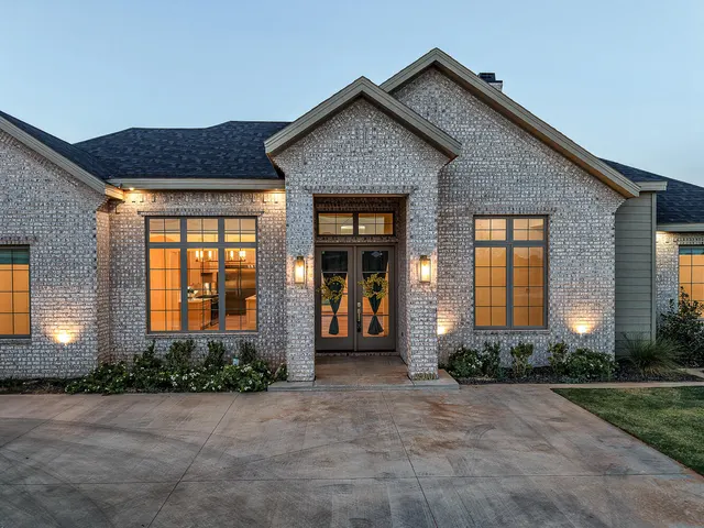 Photo 6 — 15001 Canton Avenue, Lubbock, TX 79423