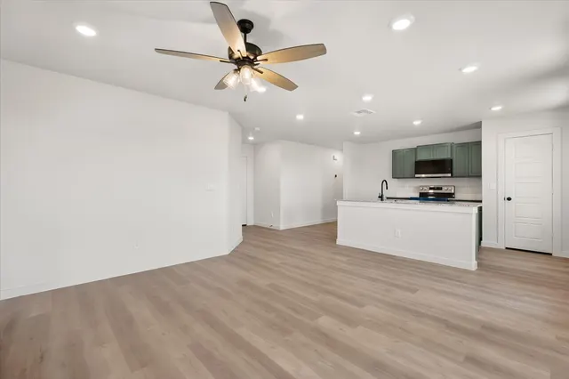 Photo 7 — 8301 25th Street, Lubbock, TX 79407