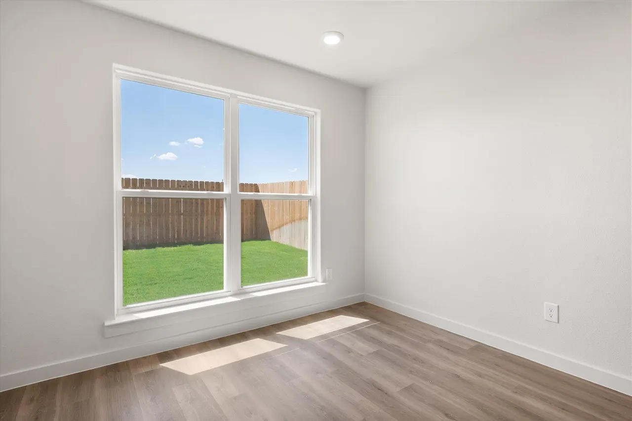 Photo 15 — 8301 25th Street, Lubbock, TX 79407