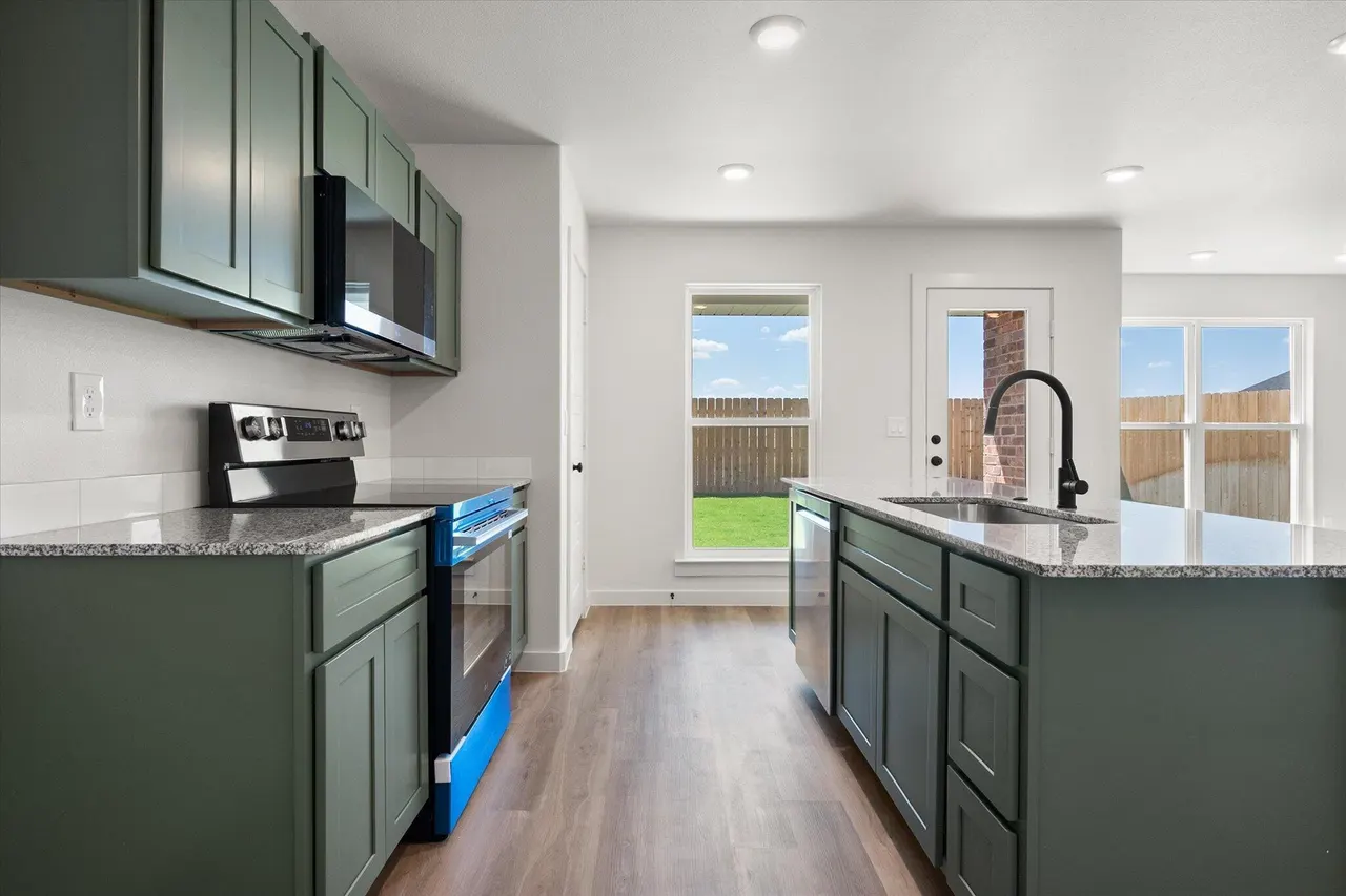 Photo 12 — 8301 25th Street, Lubbock, TX 79407