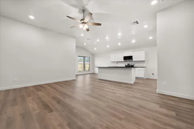 Photo 5 — 8506 24th Street, Lubbock, TX 79407