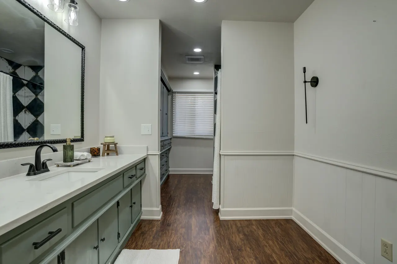 Photo 23 — 802 W 6th Street, Idalou, TX 79329