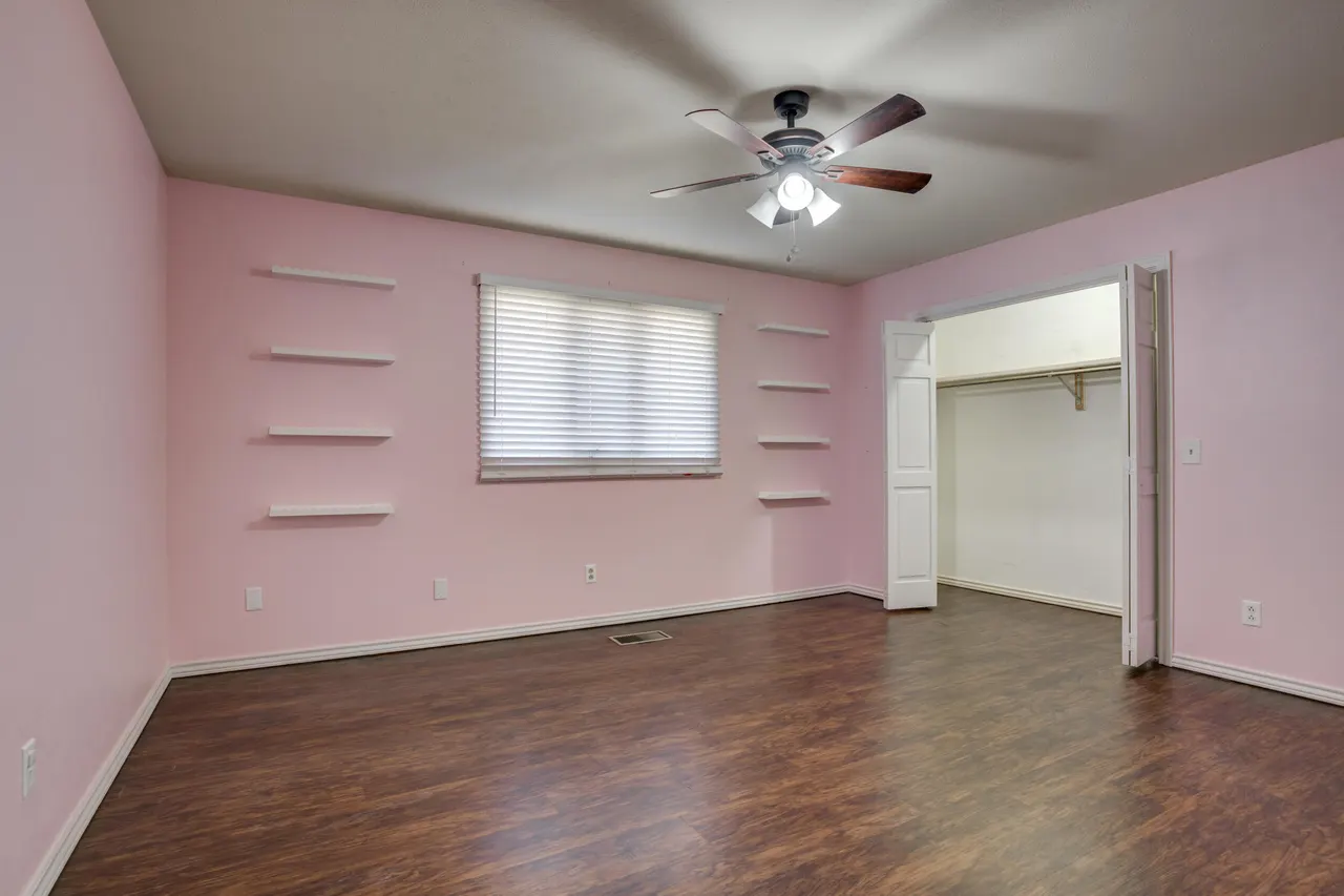 Photo 28 — 802 W 6th Street, Idalou, TX 79329