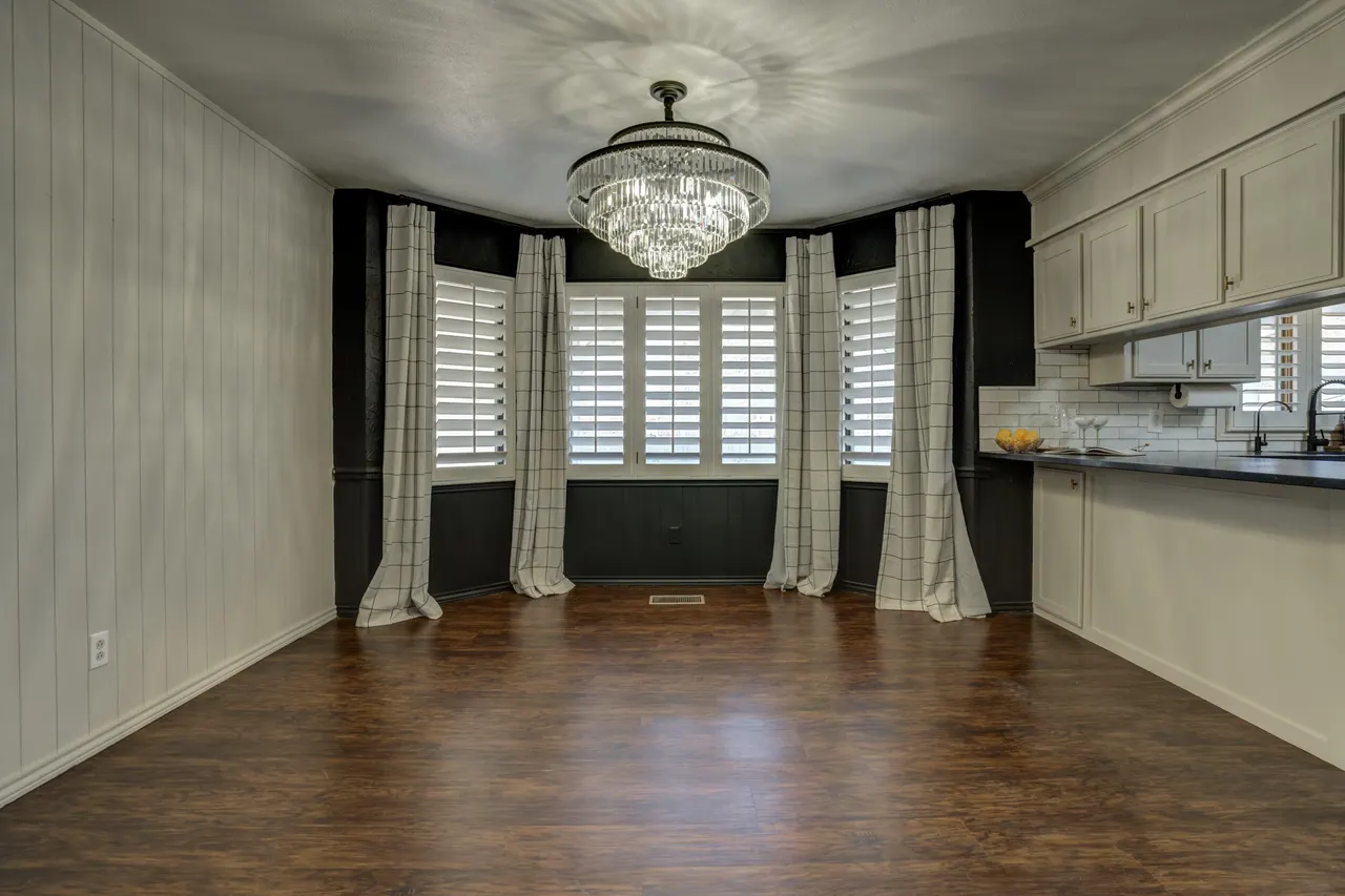 Photo 8 — 802 W 6th Street, Idalou, TX 79329
