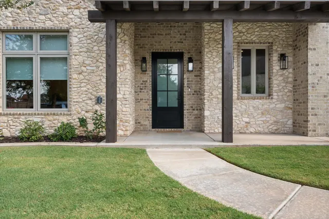 Photo 3 — 6311 91st Street, Lubbock, TX 79424