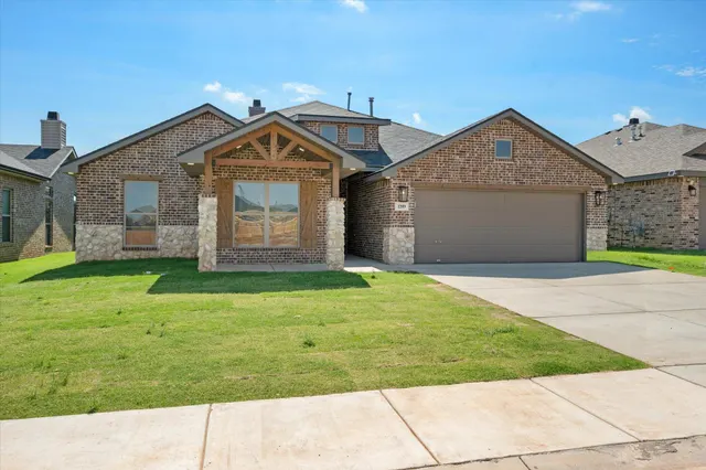 Front exterior — 1209 E 32nd Street, Wolfforth, TX 79382