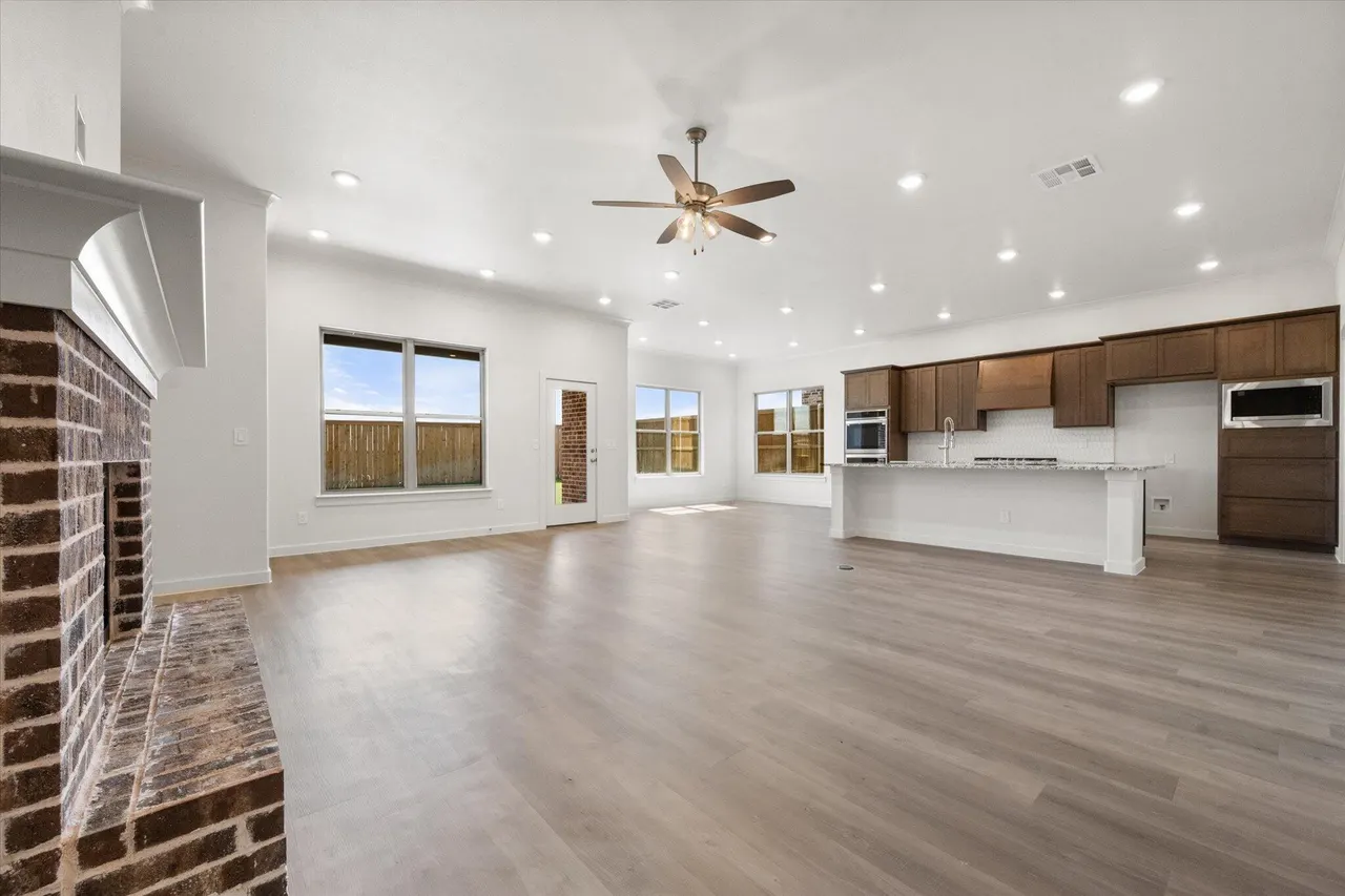 Photo 10 — 1209 E 32nd Street, Wolfforth, TX 79382
