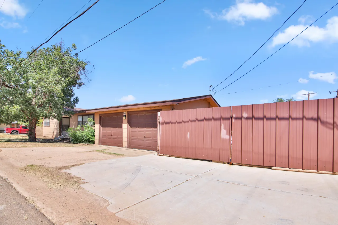 Photo 22 — 2519 44th Street, Lubbock, TX 79413
