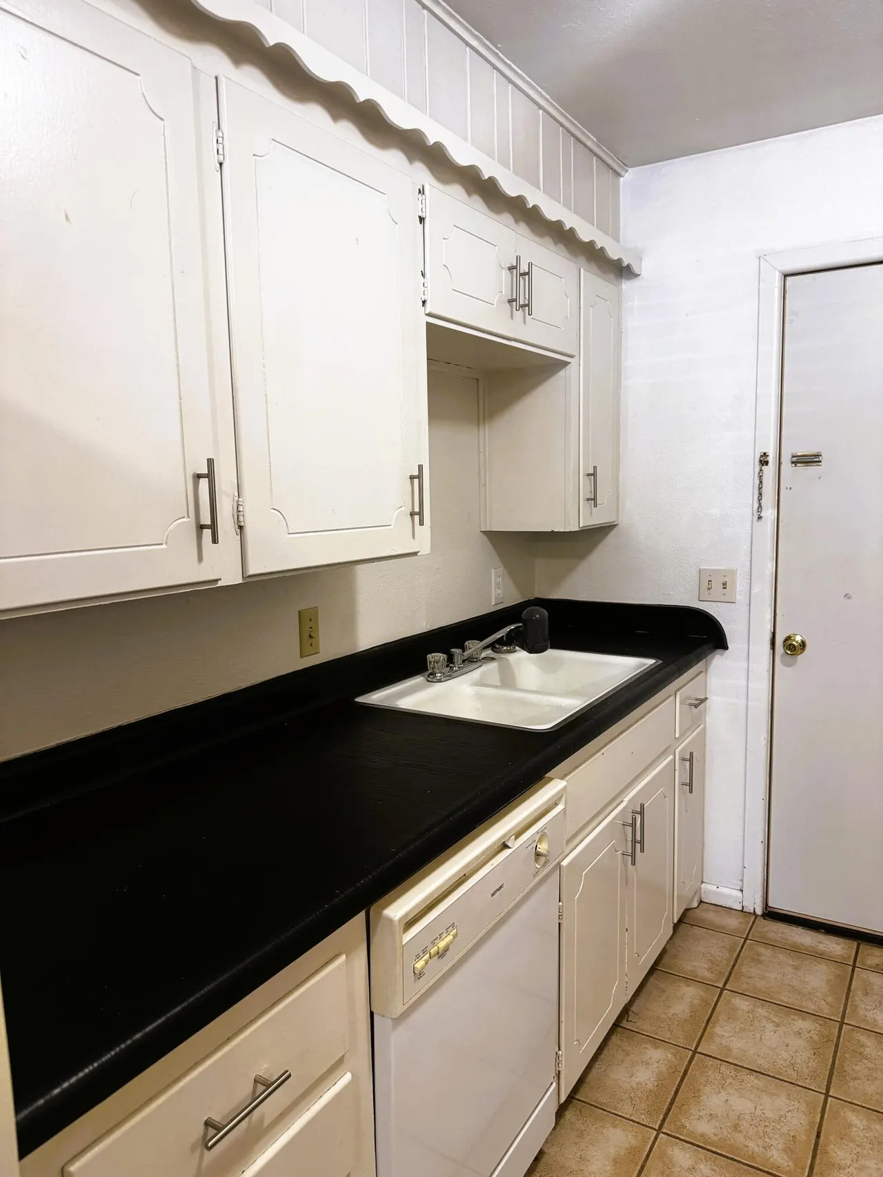 Photo 5 — 2014 54th Street A, Lubbock, TX 79412