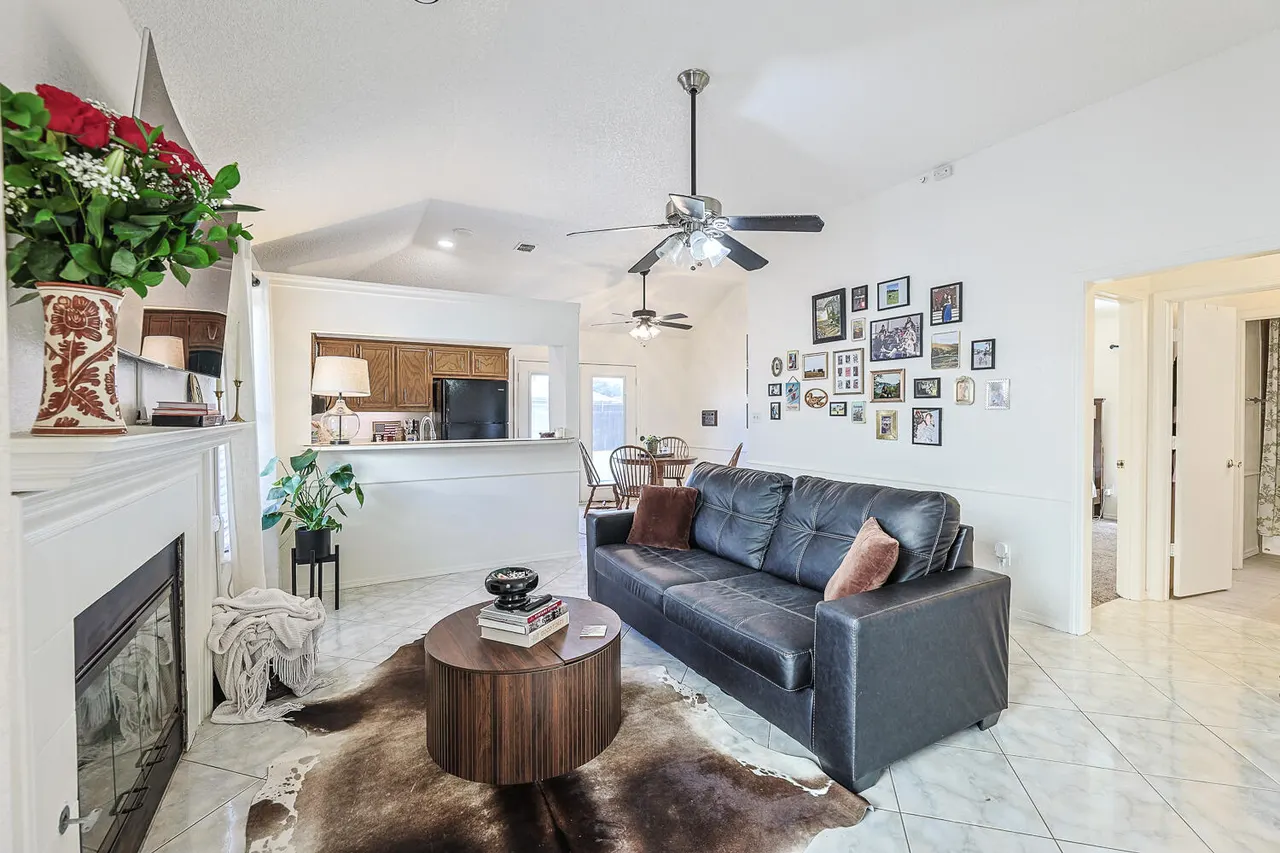 Photo 9 — 2316 91st Street, Lubbock, TX 79423