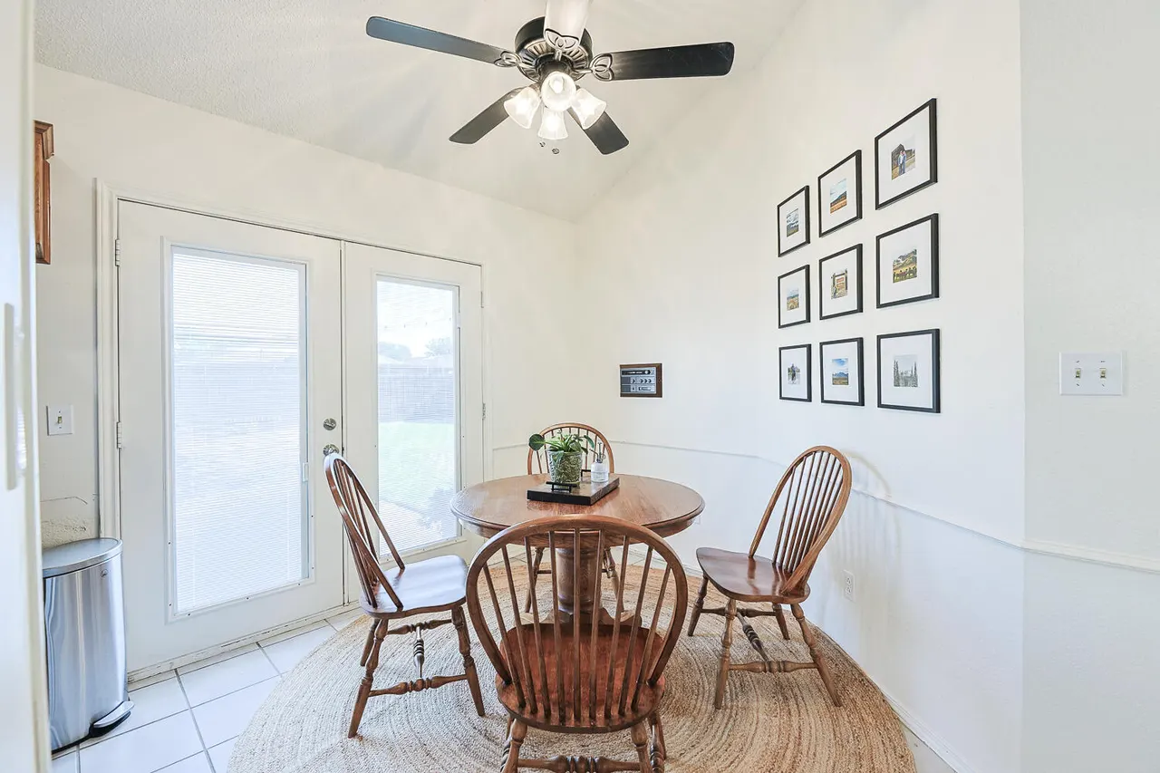 Photo 11 — 2316 91st Street, Lubbock, TX 79423