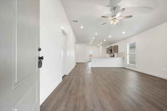 Photo 3 — 15424 Fulton Avenue, Lubbock, TX 79424