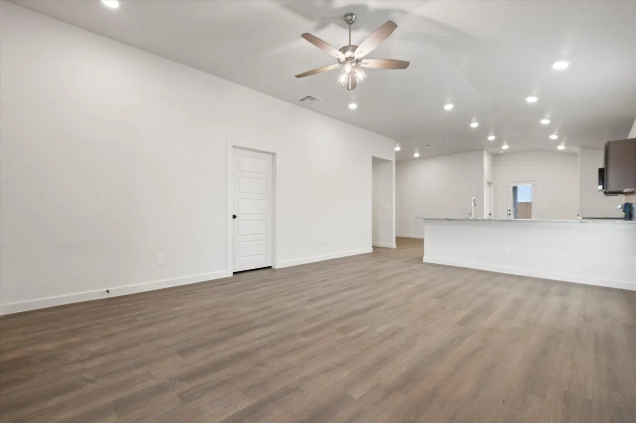 Photo 5 — 15424 Fulton Avenue, Lubbock, TX 79424