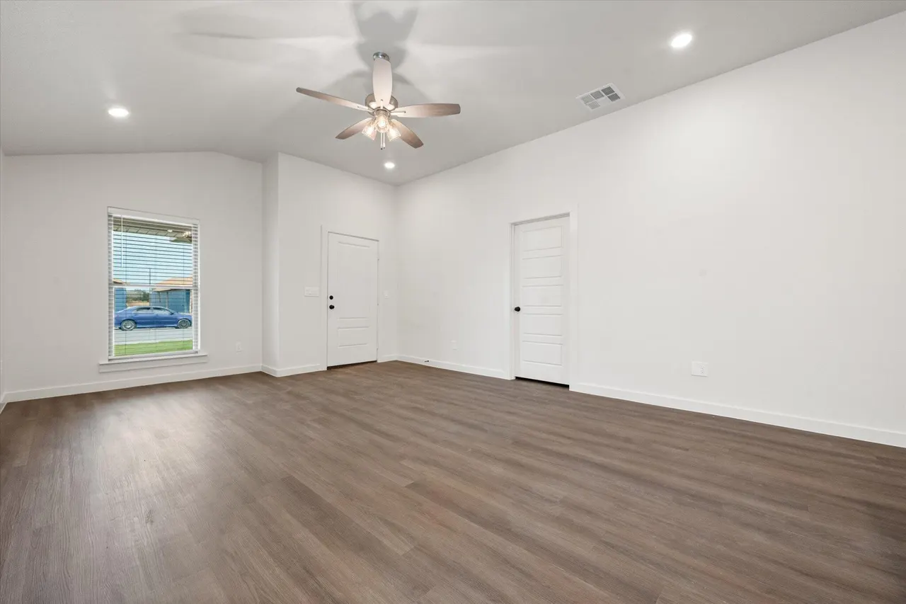 Photo 6 — 15424 Fulton Avenue, Lubbock, TX 79424