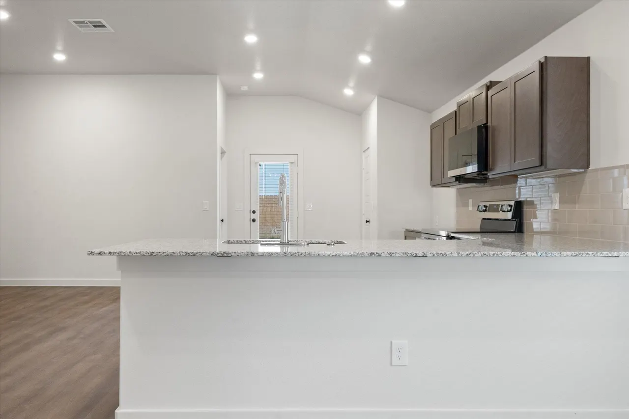 Photo 11 — 15424 Fulton Avenue, Lubbock, TX 79424