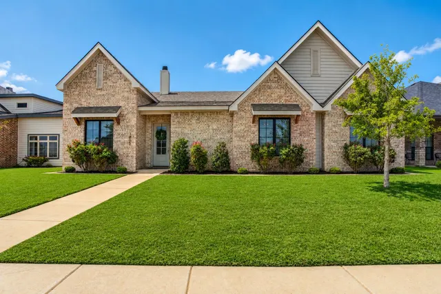 Photo 3 — 7605 52nd Street, Lubbock, TX 79407