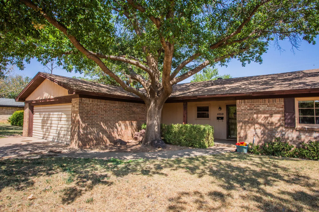 Photo 2 — 4810 13th Street, Lubbock, TX 79416