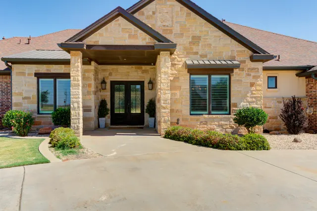 Photo 2 — 8818 County Road 6875, Lubbock, TX 79407
