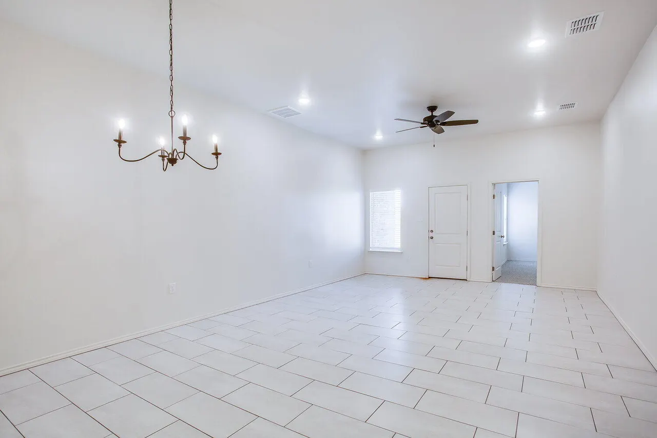 Photo 5 — 1718 Corpus Avenue, Wolfforth, TX 79382