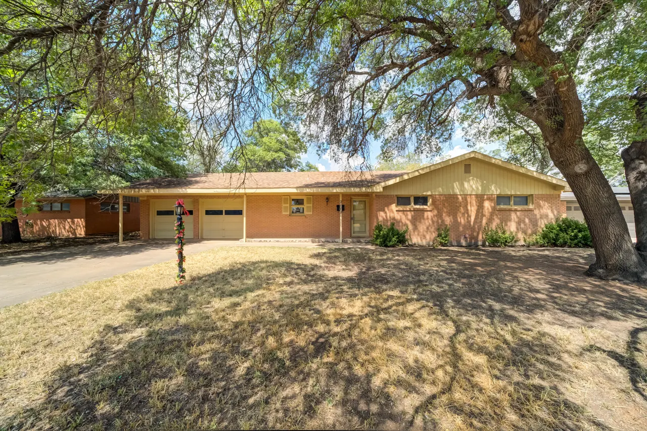 Front exterior — 2112 55th Street, Lubbock, TX 79412