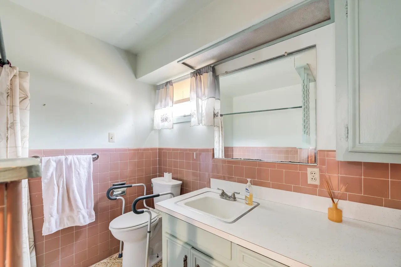 Photo 28 — 2112 55th Street, Lubbock, TX 79412