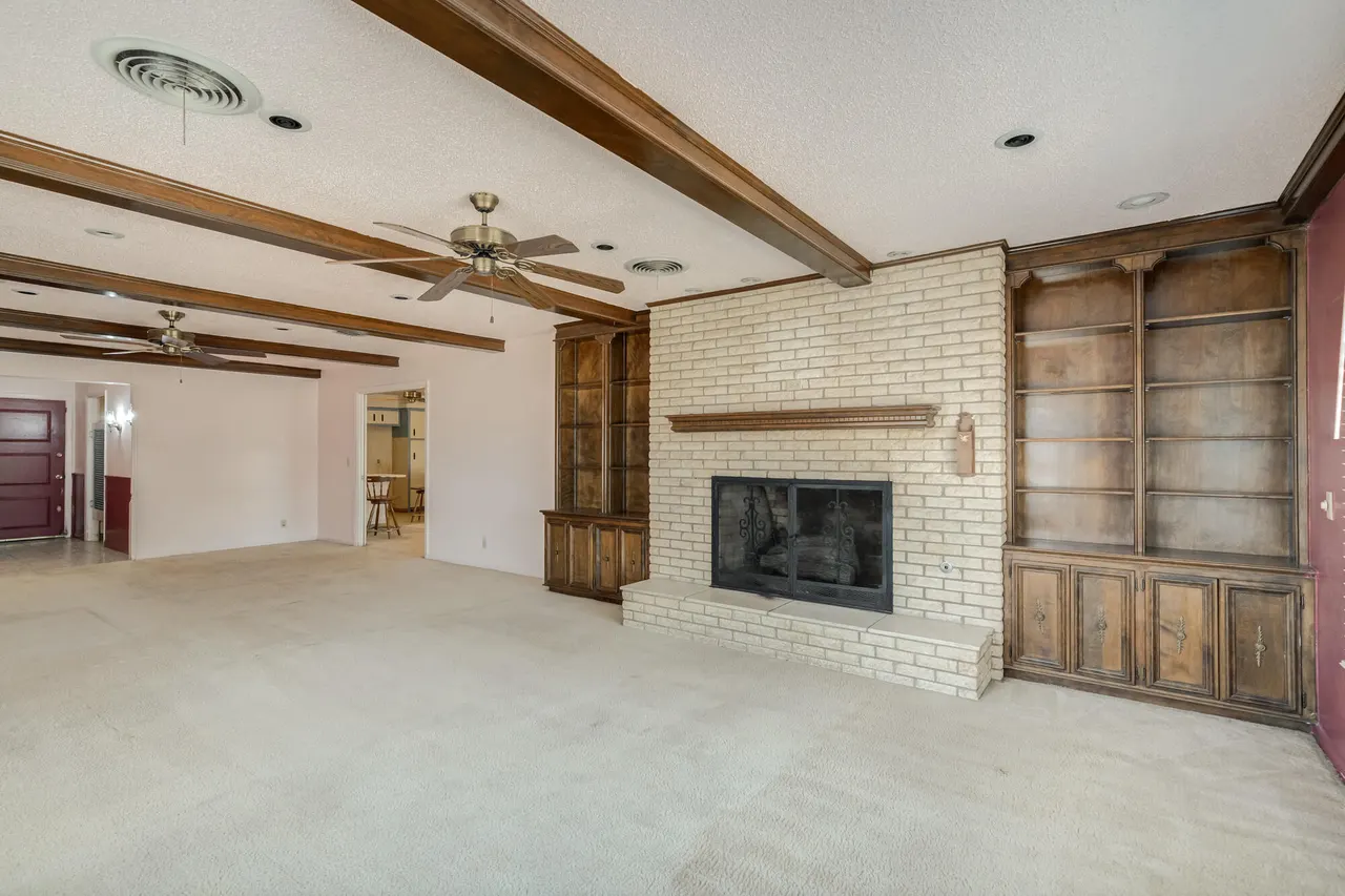 Photo 9 — 2112 55th Street, Lubbock, TX 79412