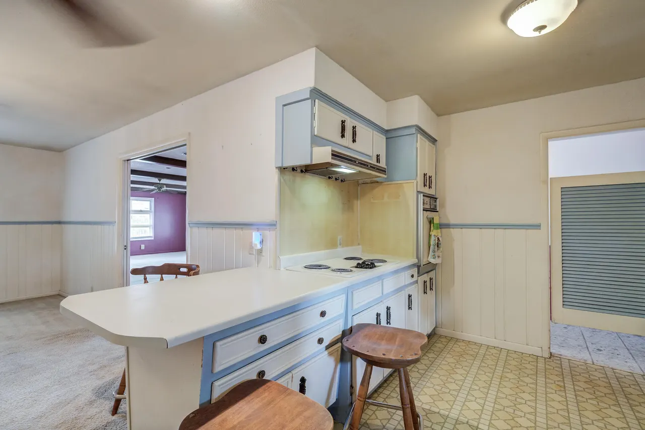 Photo 12 — 2112 55th Street, Lubbock, TX 79412