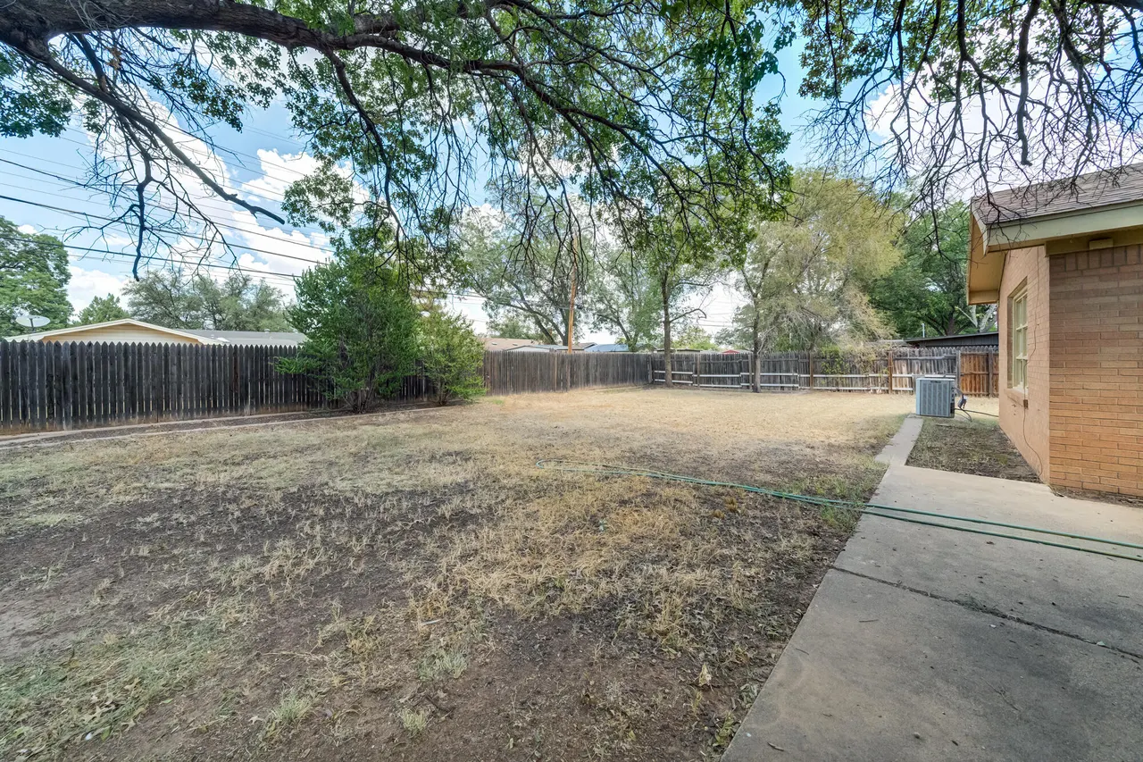 Photo 34 — 2112 55th Street, Lubbock, TX 79412